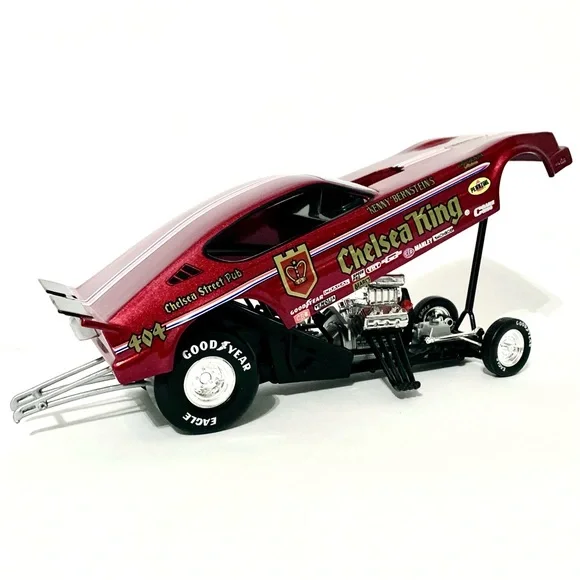 Kenny Bernstein NHRA 1:24 Scale Chelsea King #404 1979 Plymouth Arrow Funny Car - Picture 6 of 8